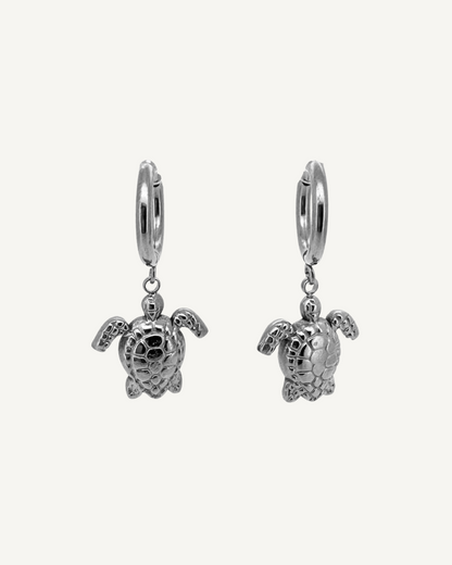 Cassie Turtle Huggie Earrings