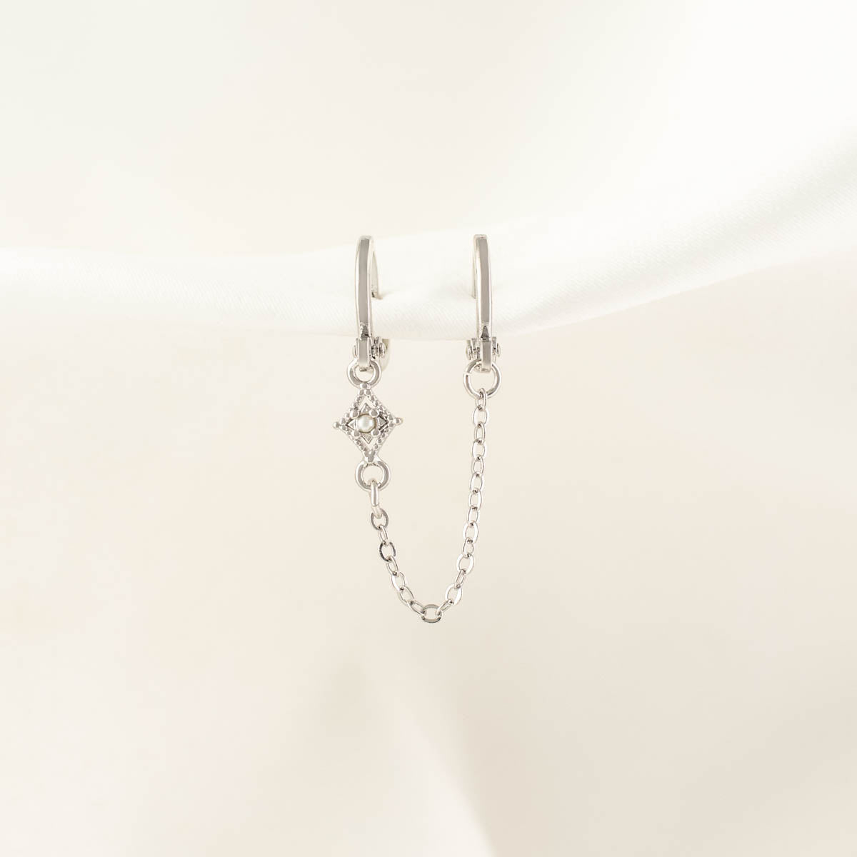Marin Pearl Huggie Chain Earrings